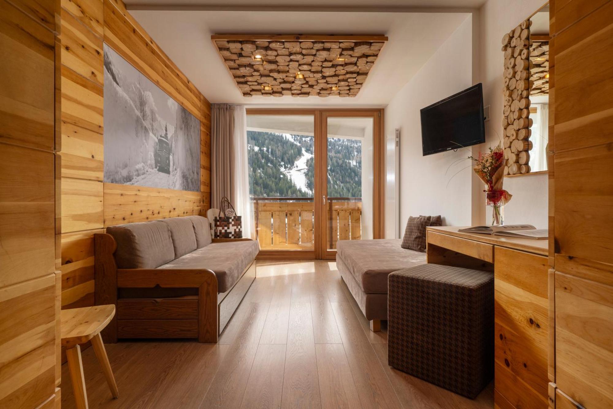 Hotel Dahu Madonna di Campiglio Bagian luar foto