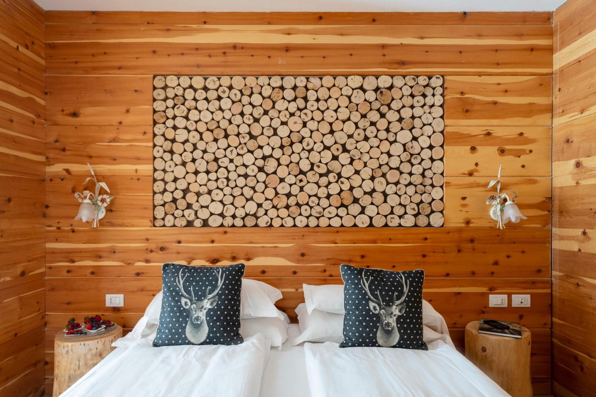Hotel Dahu Madonna di Campiglio Bagian luar foto