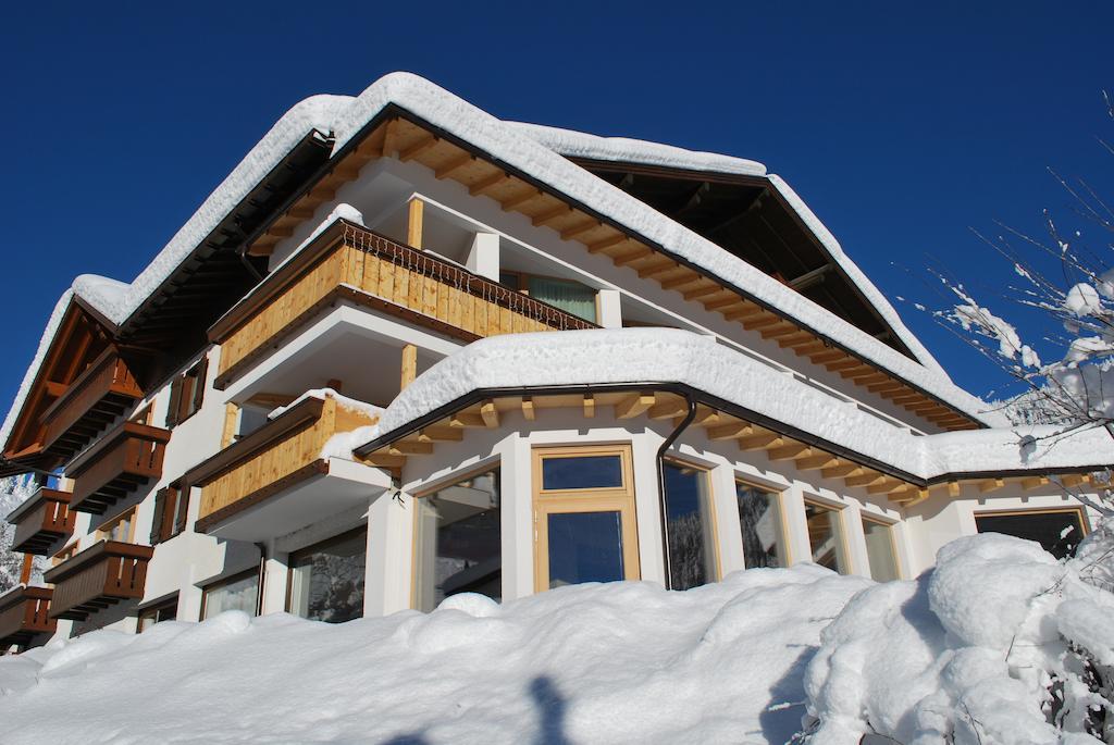Hotel Dahu Madonna di Campiglio Bagian luar foto