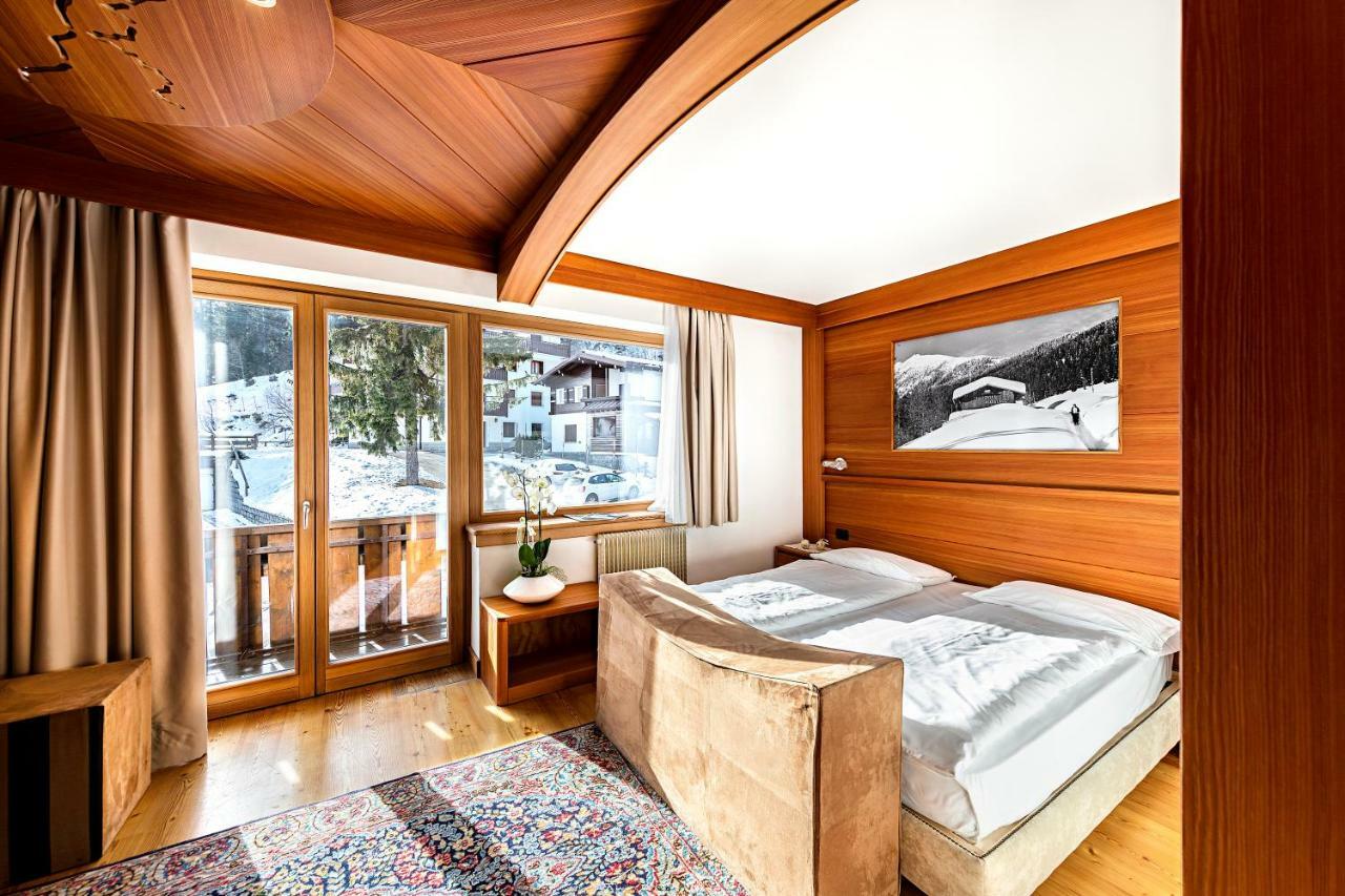 Hotel Dahu Madonna di Campiglio Bagian luar foto